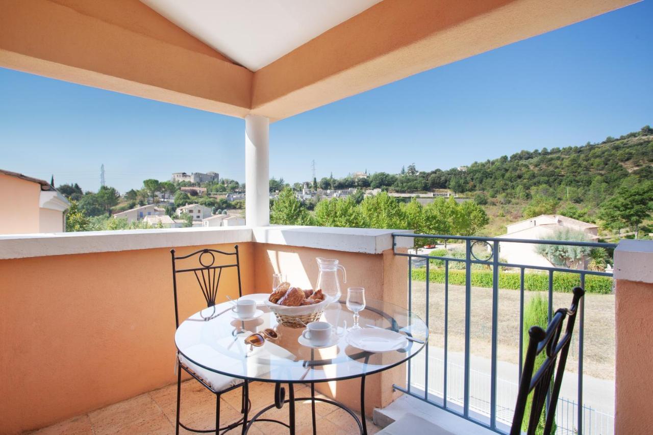 Residence Odalys La Licorne De Haute Provence Gréoux-les-Bains Екстериор снимка