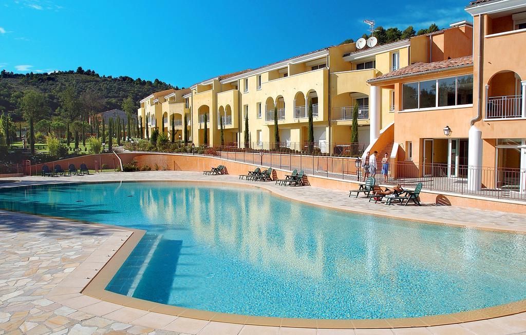 Residence Odalys La Licorne De Haute Provence Gréoux-les-Bains Екстериор снимка