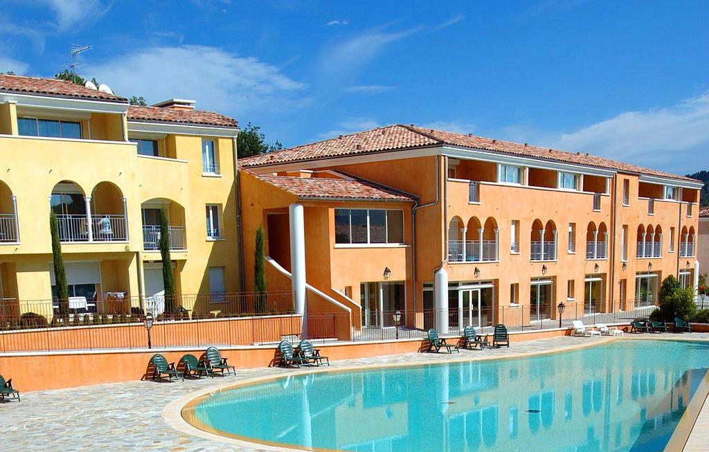 Residence Odalys La Licorne De Haute Provence Gréoux-les-Bains Екстериор снимка